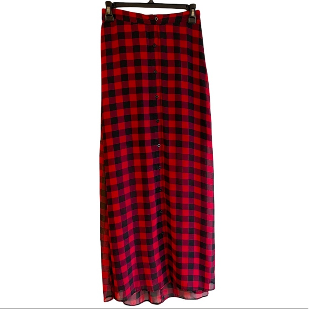 #53 Material Girl Plaid Red Black Plaid Button Skirt